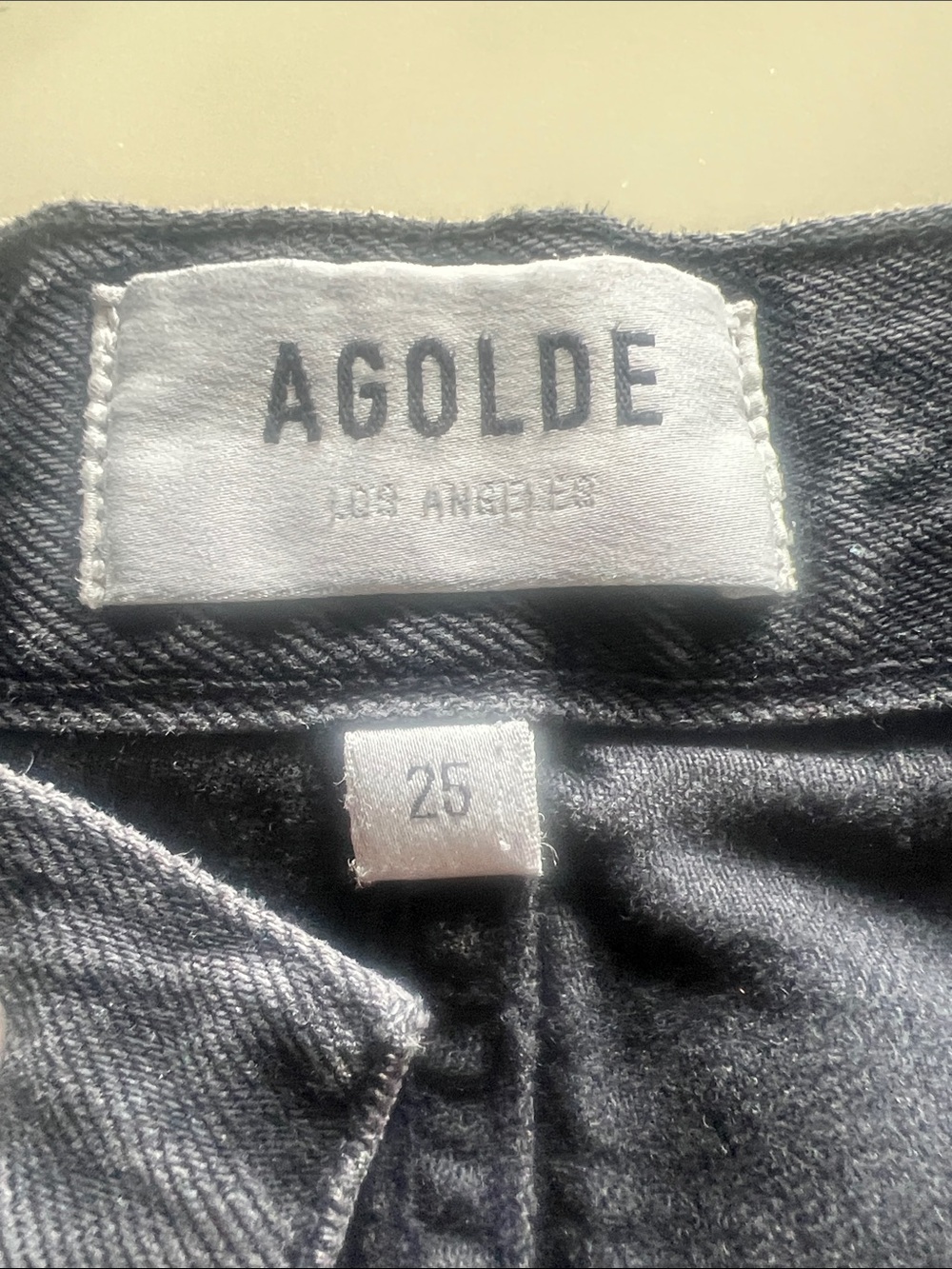 Agolde 90's pinch waist Shorts - Picture 2 of 11
